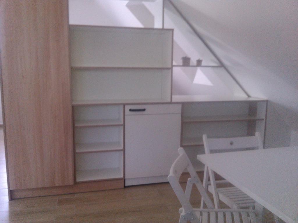 Vinny Sklep Kovarna Rohatec Kamer foto